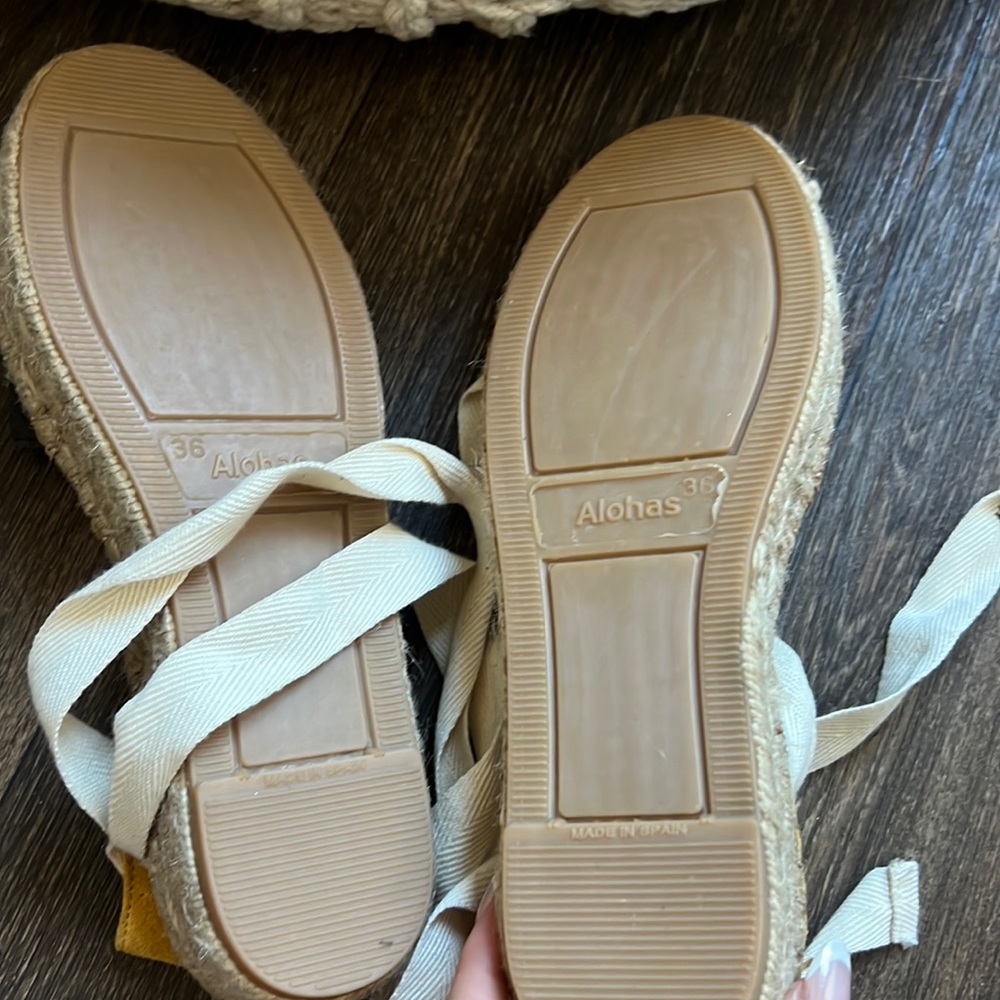 Alohas Canvas Espadrilles - Picture 6 of 7